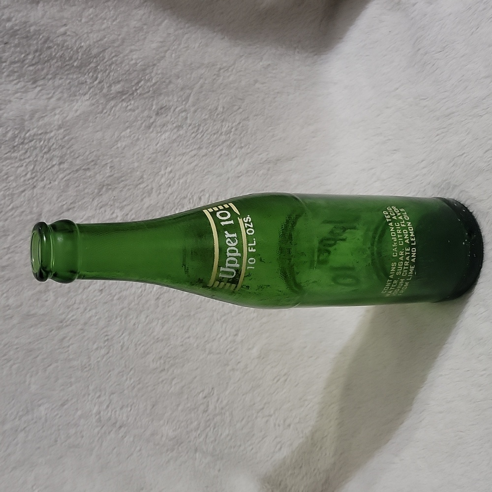 Vintage Upper 10 soda bottle - Picture 7 of 9